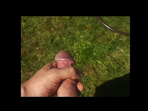 ❤️ Hot Hottie bekommt ihre rosa Pussy gefickt und spritzt in einem Sommergarten ab ️❌ Fucking video bei uns de.virtsextor.ru ☑