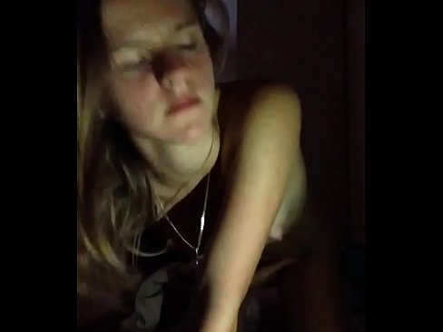 ❤️ Ein Mädchen masturbiert und wichst ️❌ Fucking video bei uns de.virtsextor.ru ☑