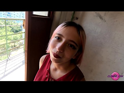 ❤️ Studentin saugt einen Fremden im Outback - Sperma auf seinem Gesicht ️❌ Fucking video bei uns de.virtsextor.ru ☑